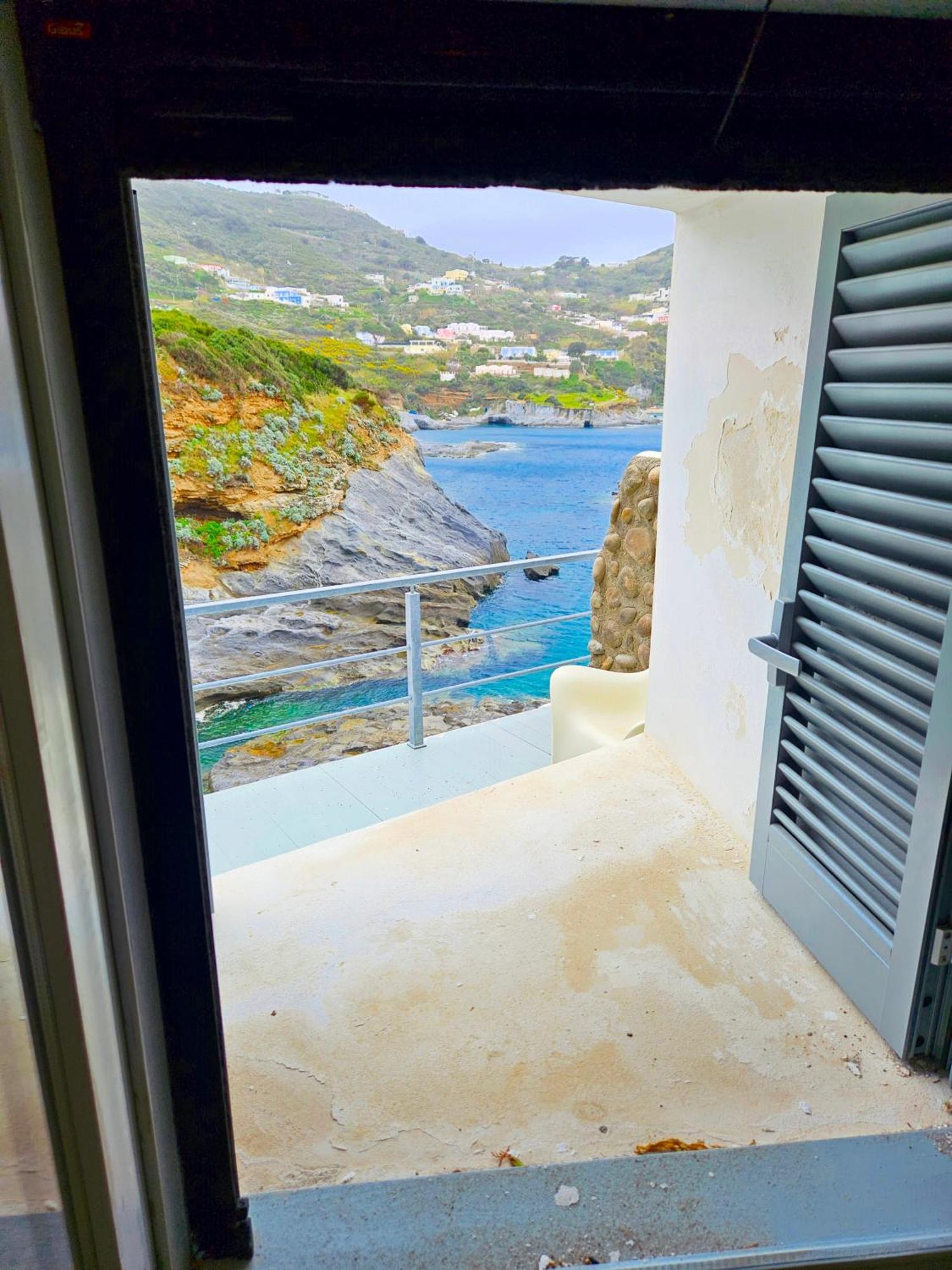 Maridea - La Caletta - Luxury Villa Ponza Exteriör bild
