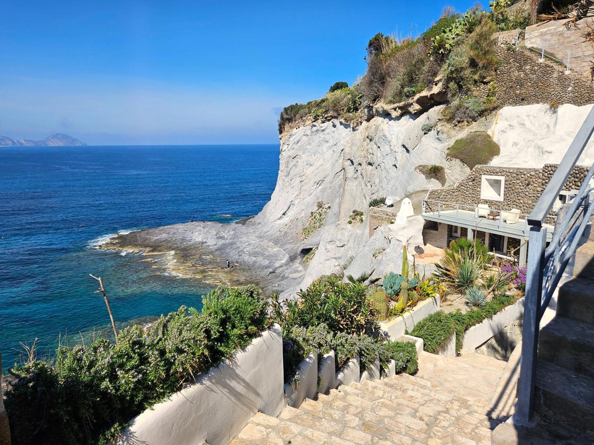 Maridea - La Caletta - Luxury Villa Ponza Exteriör bild